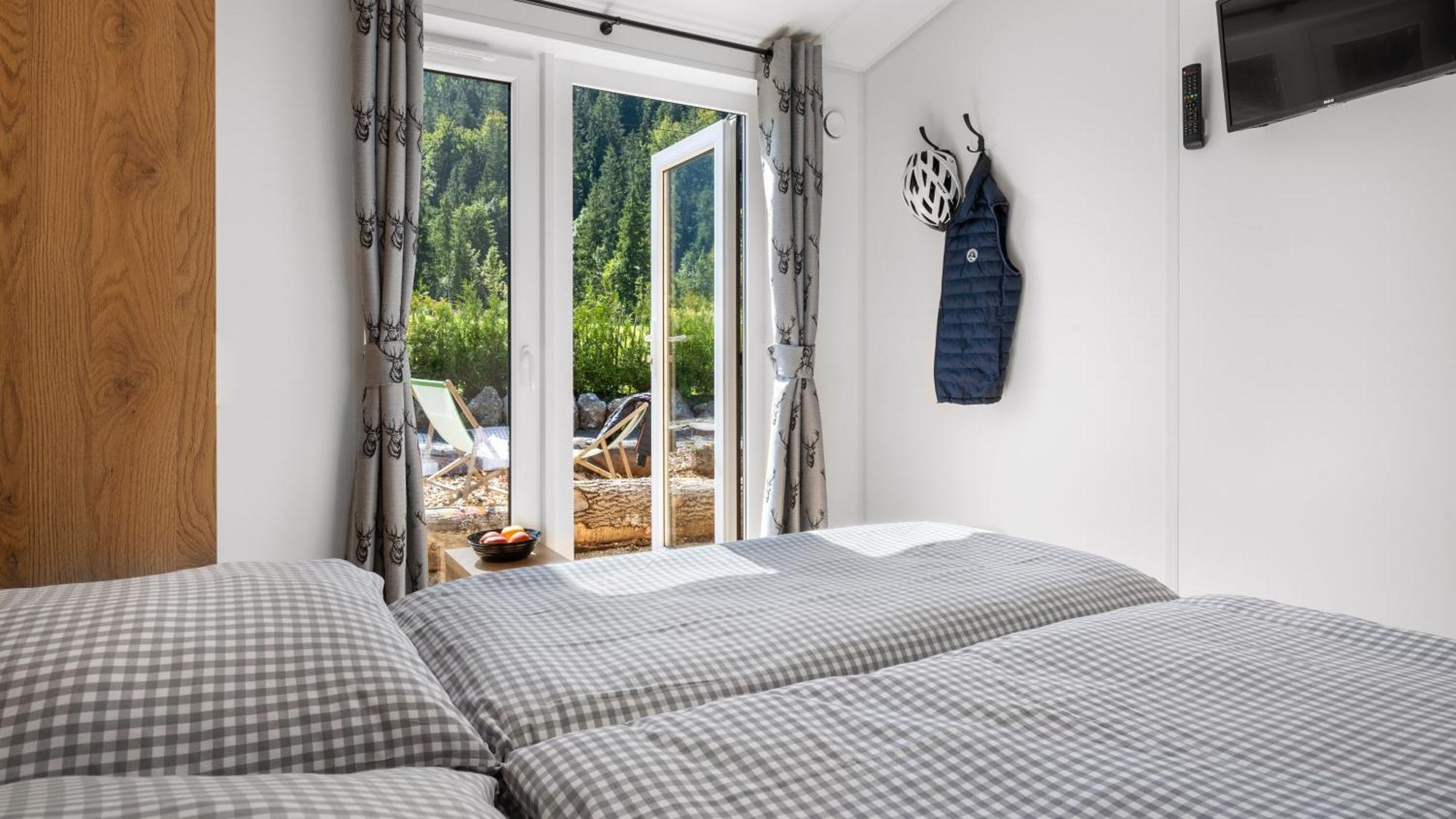 Wendelstein Mountain Camp Hostel Fischbachau Exterior photo